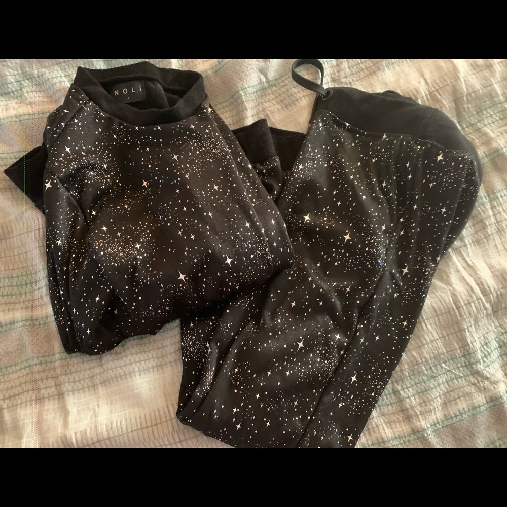 Noli Black Star-Print Track Pants & Top Set
